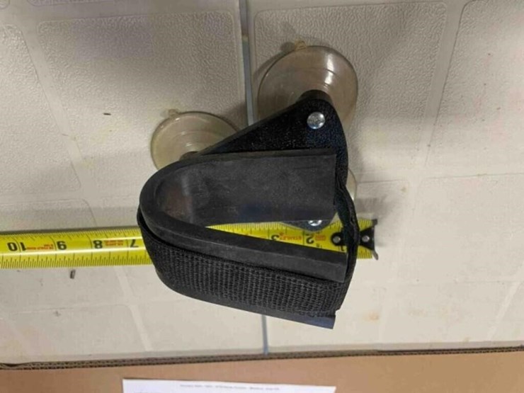 box-of-misc.-holsters-image-22