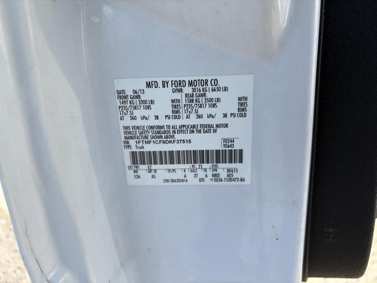 2013-ford-f150-image-32