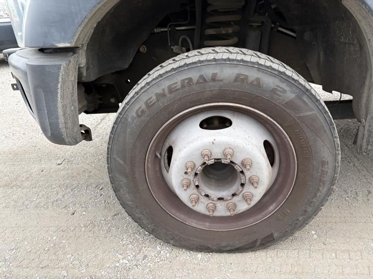 2011-ford-f450-image-6