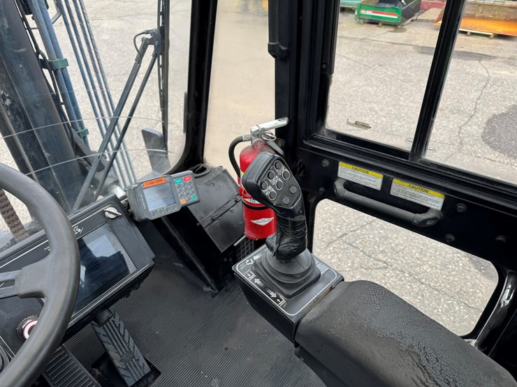 #108-•-2017-taylor-xh180-diesel-forklift-image-13