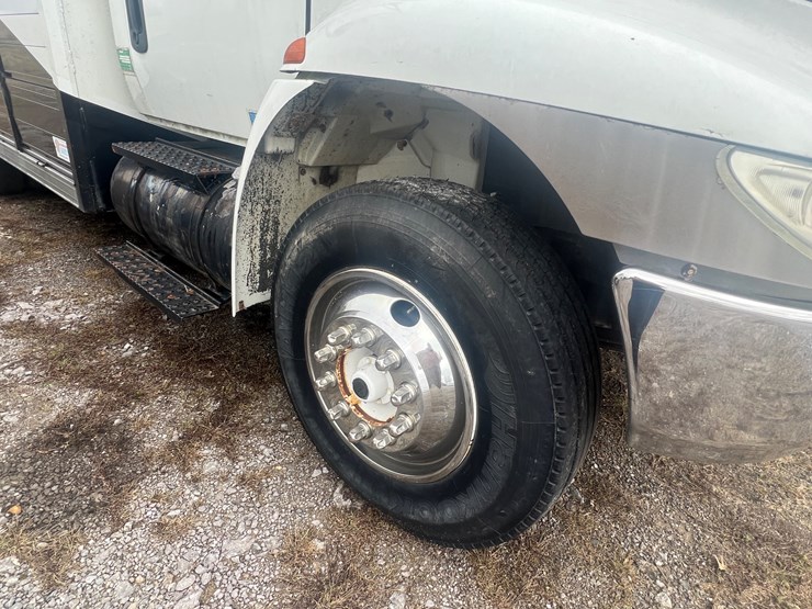 international-durastar-4300-image-11