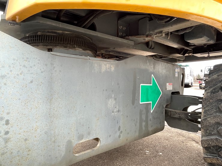 #152-•-2015-haulotte-ht61rt-4x4-telescopic-boom-lift-image-26