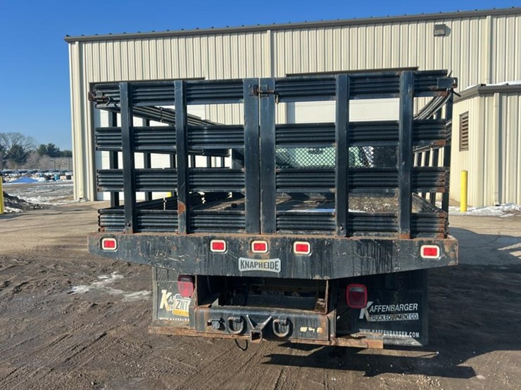 2017-chevrolet-silverado-3500hd-image-4