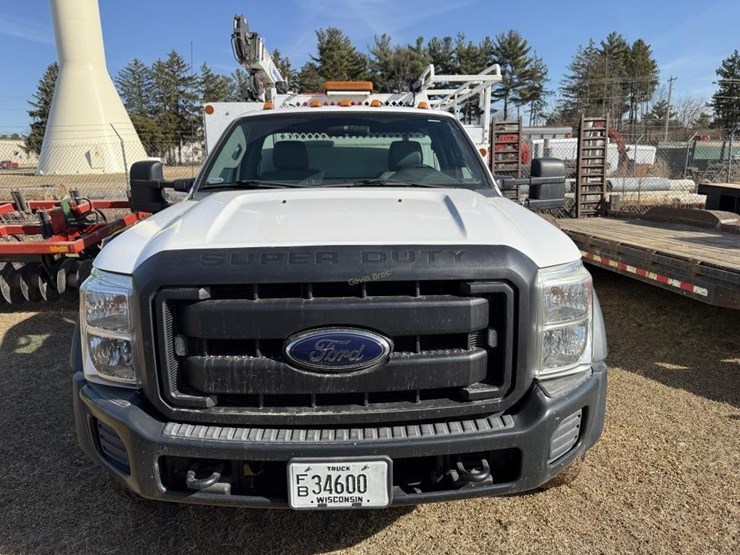 2012-ford-f550-image-2