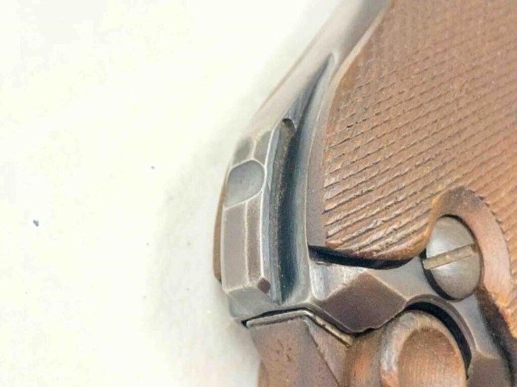 dwm-crown-luger-pistol-image-24