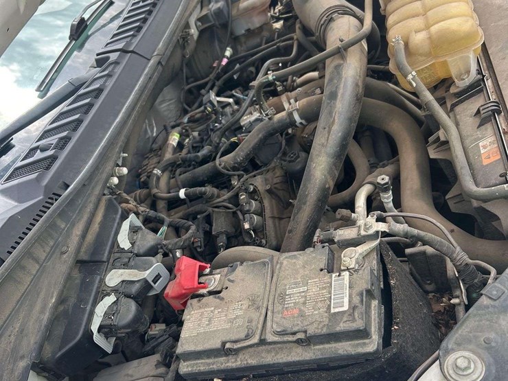 2020-ford-f150-image-8