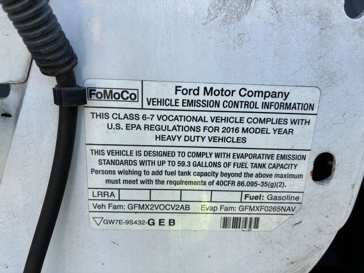 2016-ford-f650-image-8