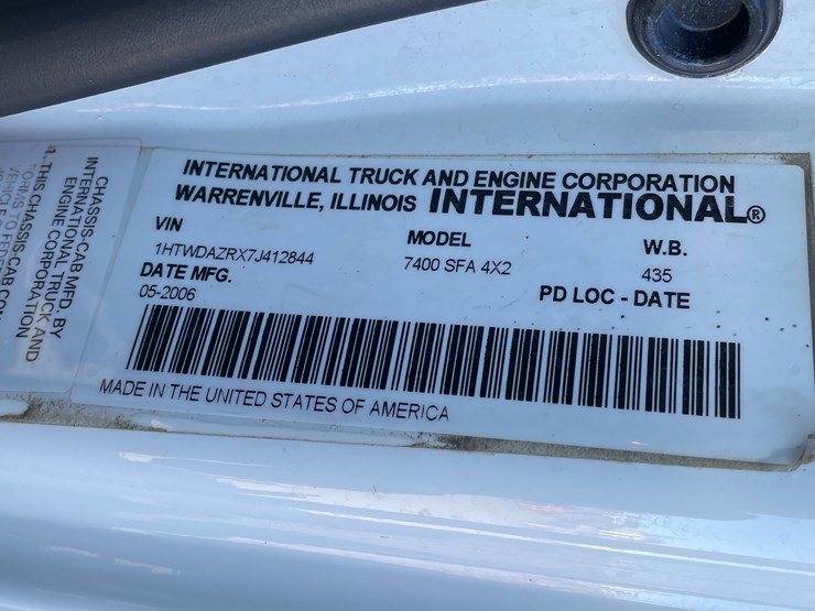 #1016-•-2007-international-plow-truck-(has-mn-title)-image-61