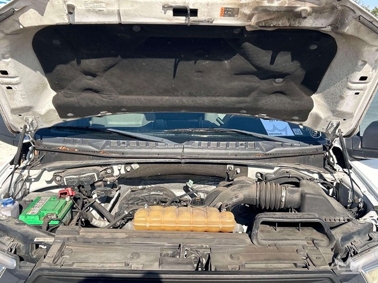 2016-ford-f150-image-9