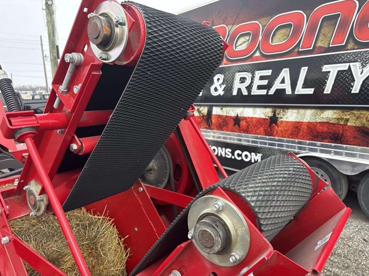 massey-ferguson-1838-image-12