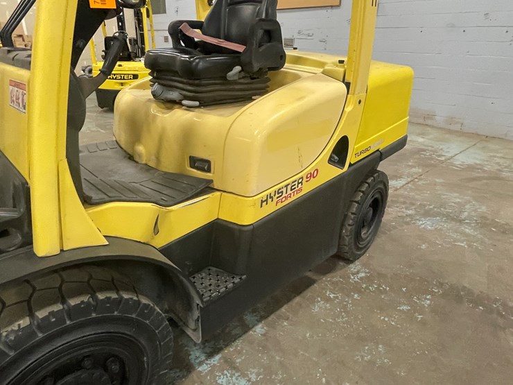 #164-•-2016-hyster-fortis-90-turbo-diesel-forklift-image-16