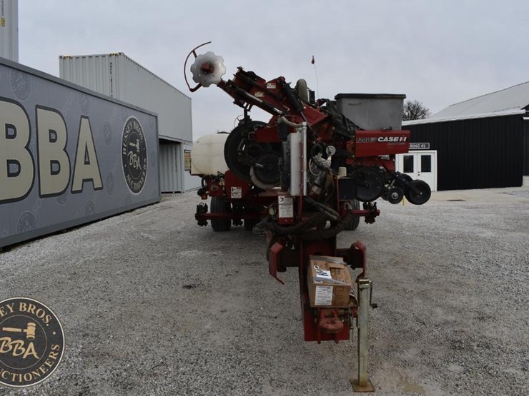 2010-case-ih-1240-image-7