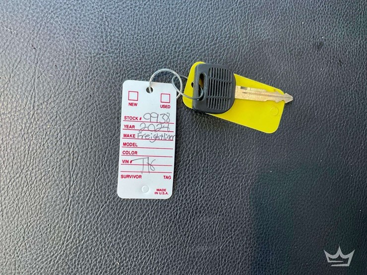 2024-freightliner-m2-106-image-66