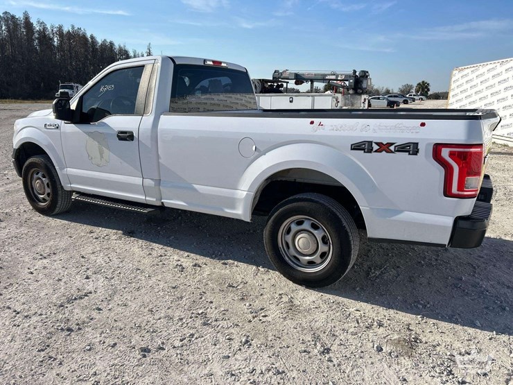 2016-ford-f150-image-4