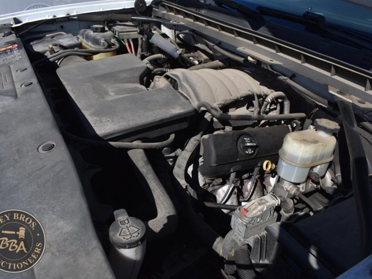 2017-chevrolet-silverado-1500-image-23