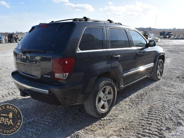 2005-jeep-grand-cherokee-limited-image-10
