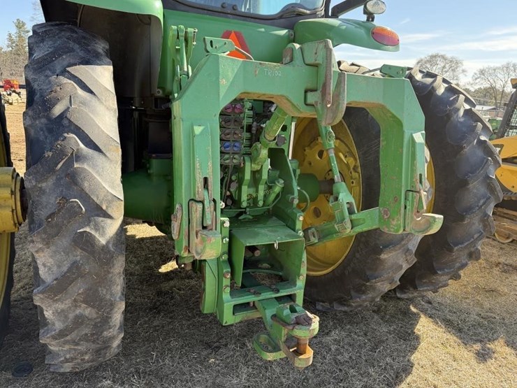 john-deere-8320r-image-8