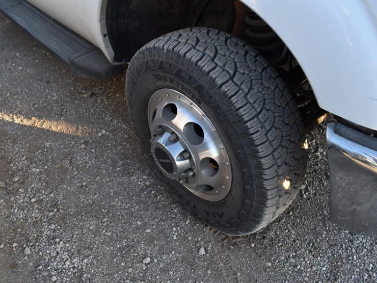 2015-ford-f350-image-3