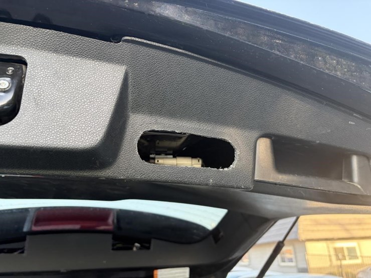 2018-ford-explorer-image-24