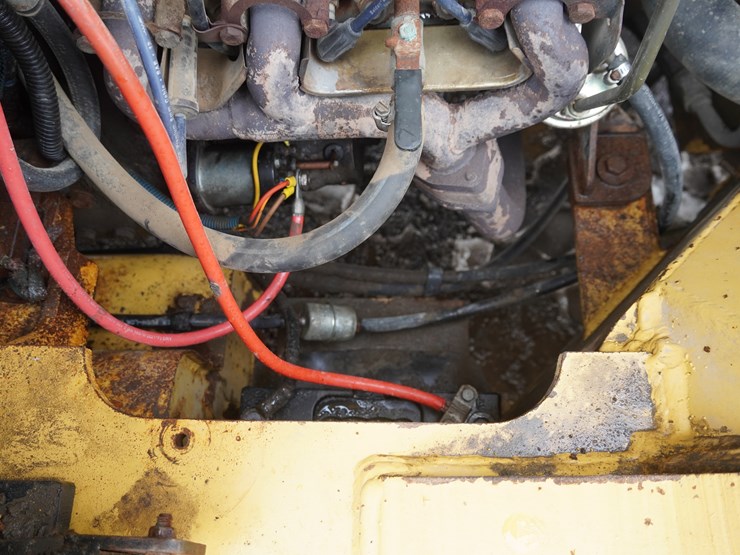 #106-•-hyster-135-forklift-image-36