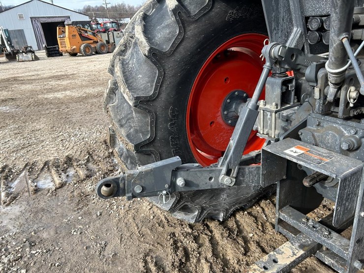 2019-kubota-m6s-111-image-14