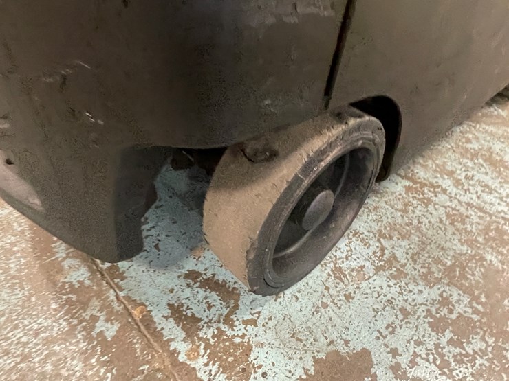 #174-•-2006-hyster-s30-propane-forklift-image-22