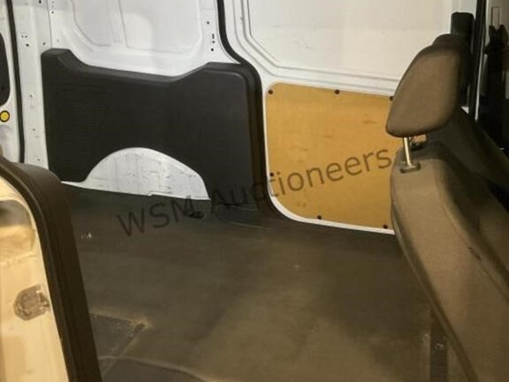 2015-ford-transit-connect-image-9
