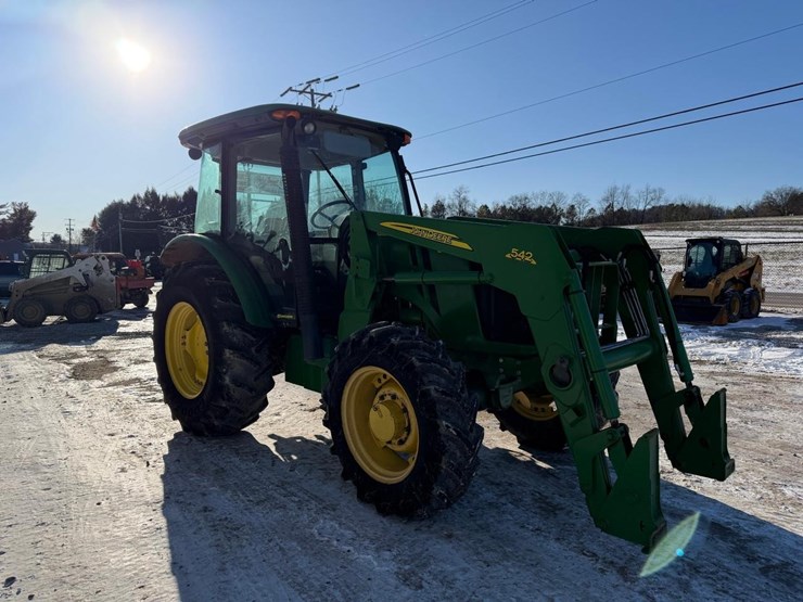 2016-john-deere-5100e-image-7