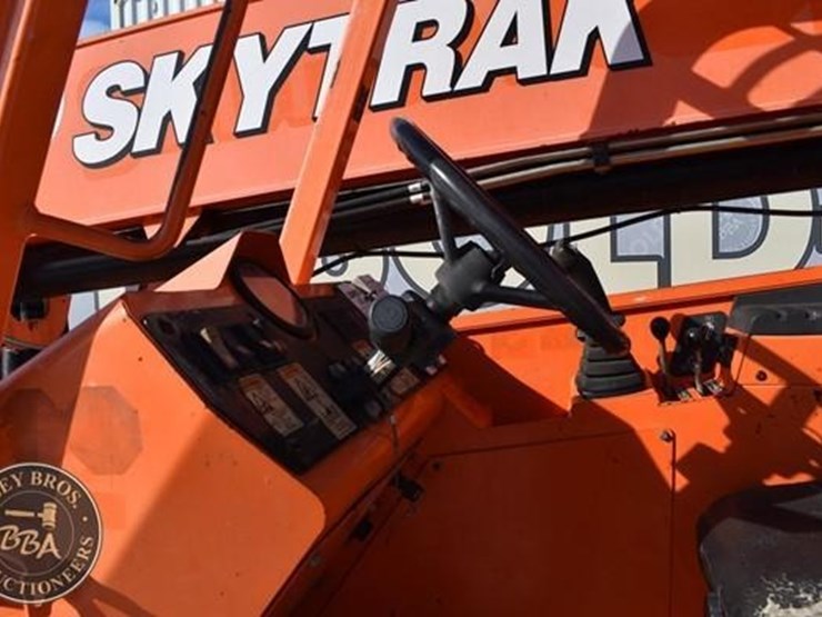 2017-sky-trak-10054-image-23