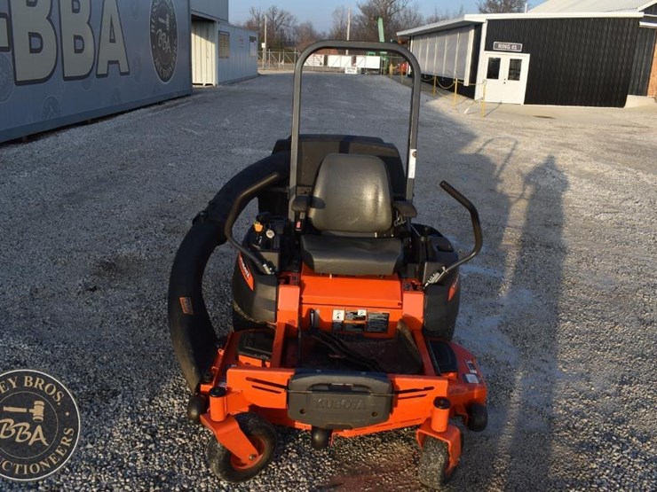 kubota-z122e-image-13