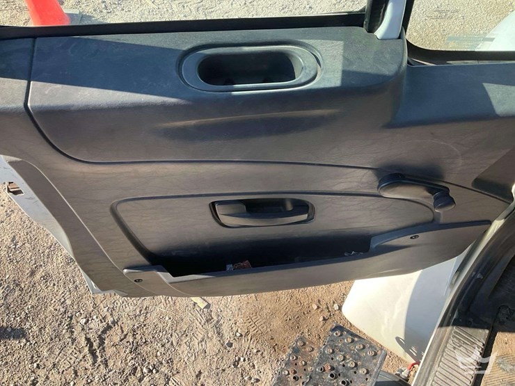 2014-international-durastar-4300-image-13