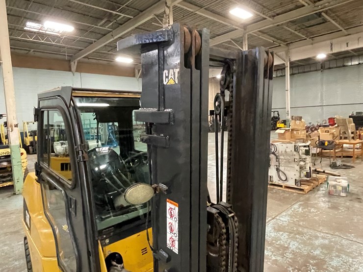 2012-caterpillar-p10000-image-28