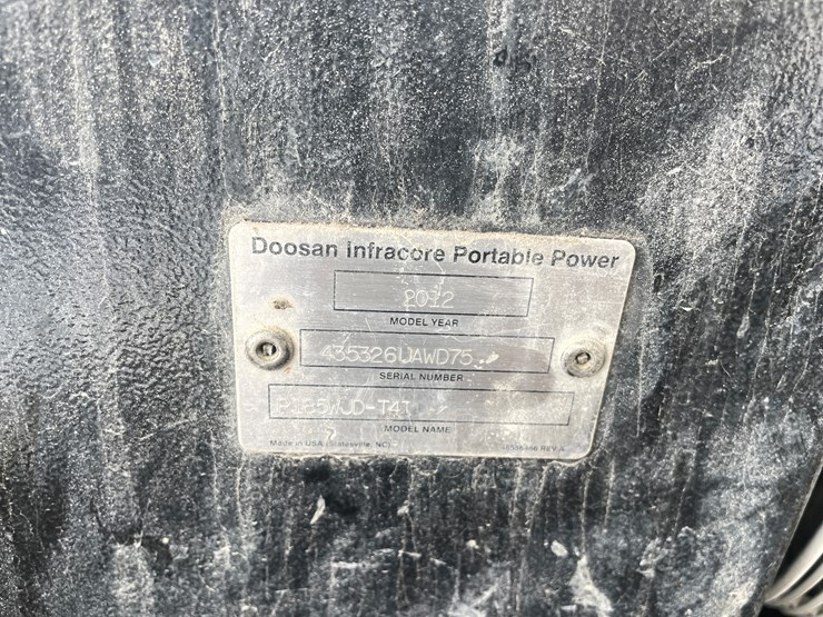 2012-john-deere-2-image-5