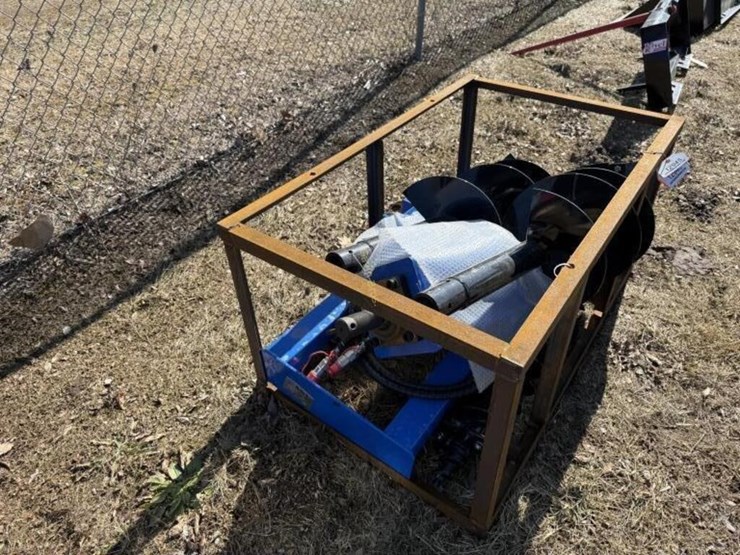 new-agt-universal-attach-post-hole-auger-image-3