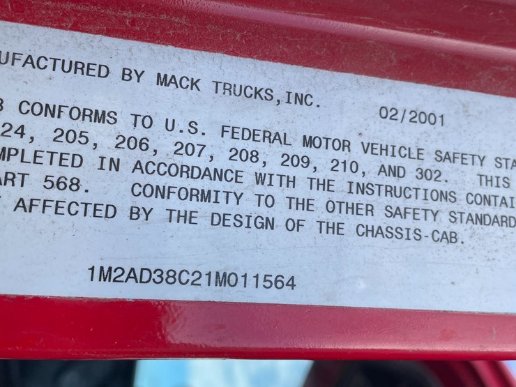 2001-mack-cl713-image-33