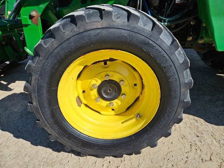 john-deere-4720-image-12