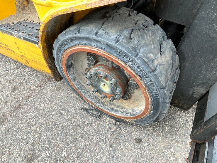 2019-hyundai-25lc-7a-image-22