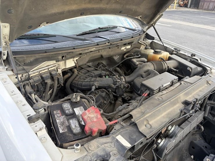 2013-ford-f150-xl-image-6