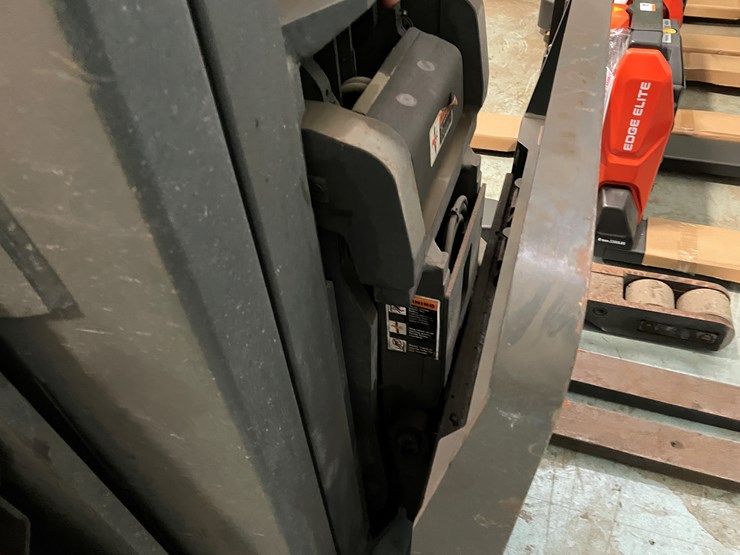 #225-•-jungheinrich-ride-on-electric-reach-truck-image-19