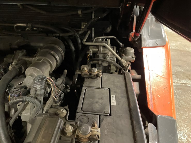 #177-•-2016-toyota-propane-forklift-image-33