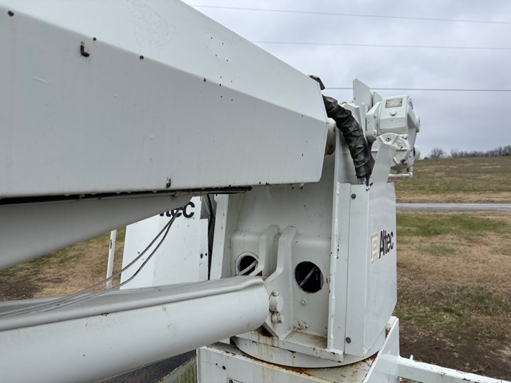 2000-international-4900-image-24