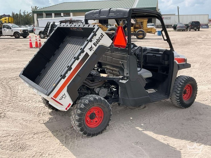 2021-bobcat-uv34-image-3