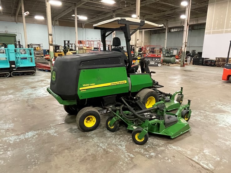 john-deere-1600-turbo-image-5