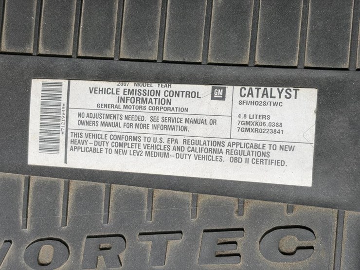 2007-chevrolet-2500-image-8