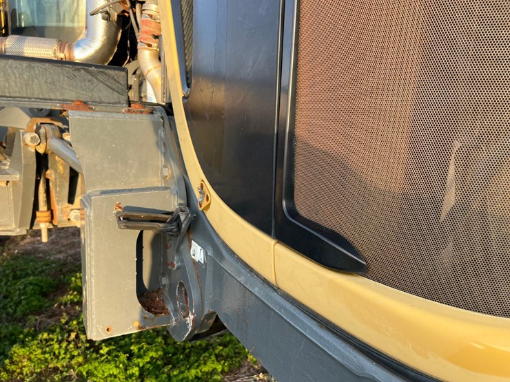 2012-ag-chem-rg1100-image-16