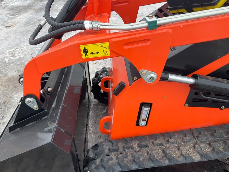 #1006-•-unused-landhero-t460-mini-skid-steer-loader-image-13