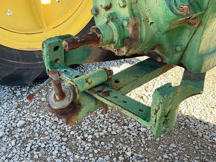 john-deere-a-image-40