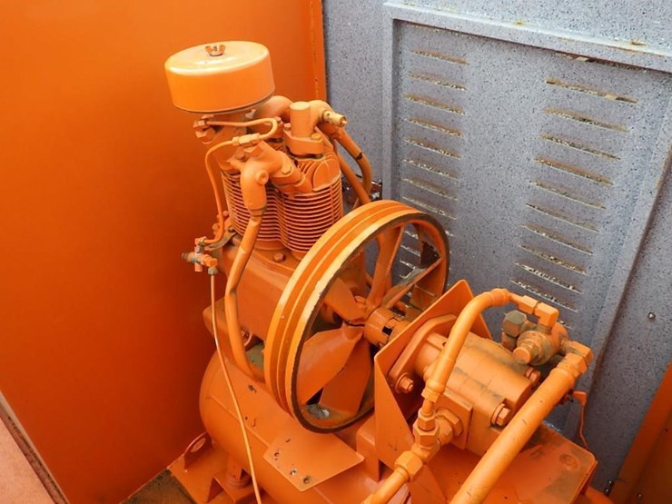 2004-ford-f650-image-11