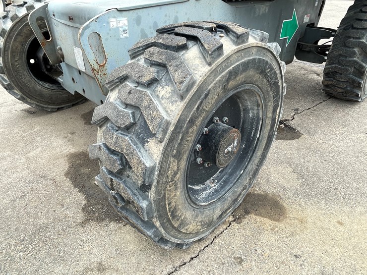 #152-•-2015-haulotte-ht61rt-4x4-telescopic-boom-lift-image-18