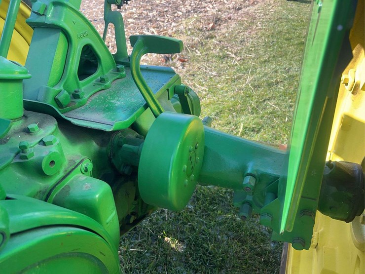 john-deere-model-b-image-59